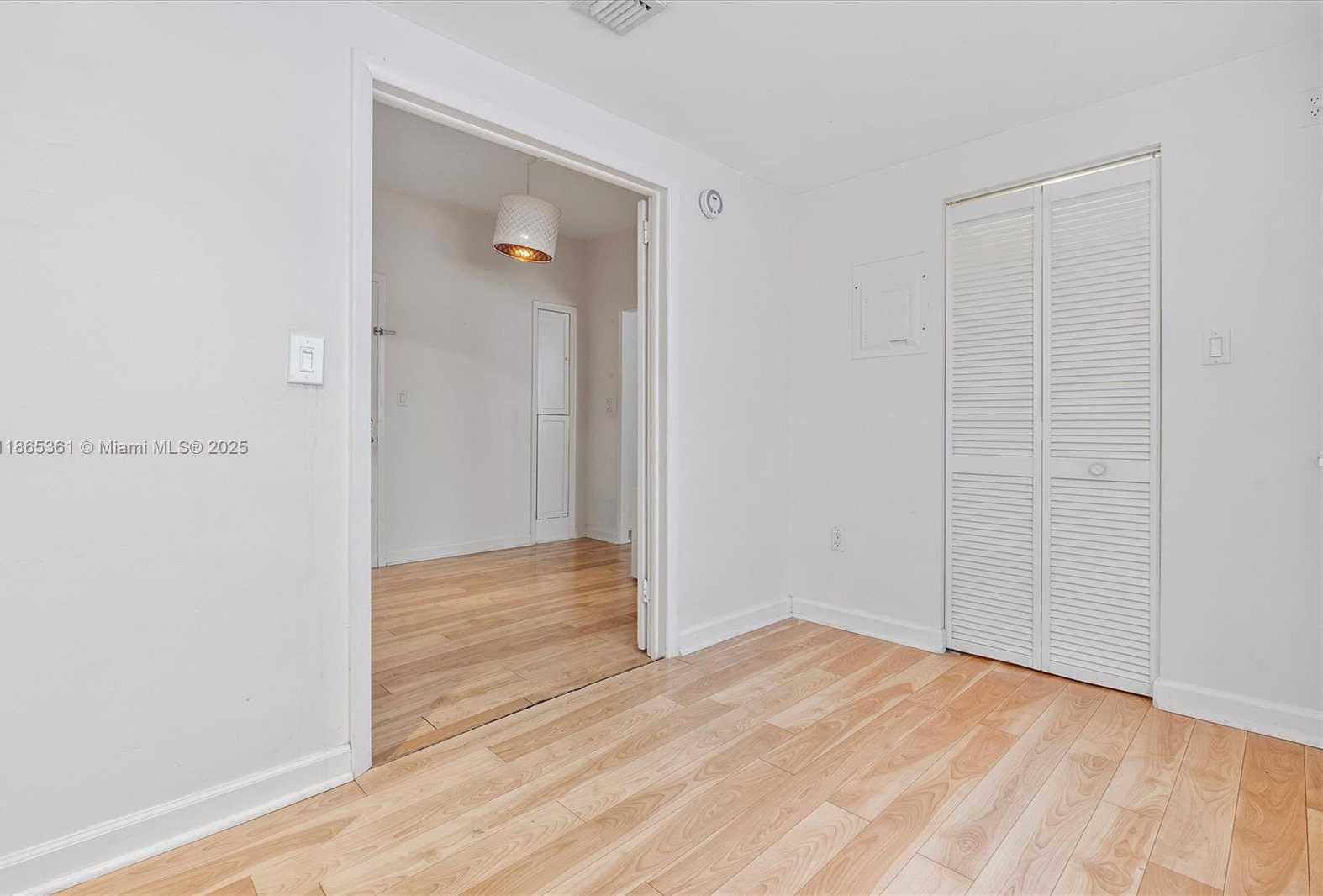 Small Image of 1211 PENNSYLVANIA AVE #E1, Miami Beach Number 16