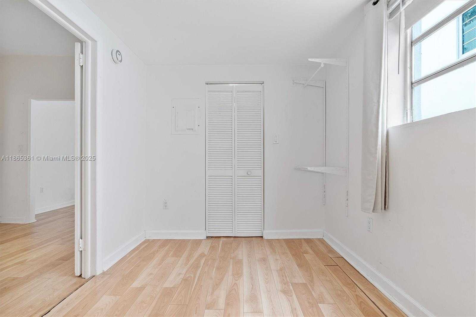 Small Image of 1211 PENNSYLVANIA AVE #E1, Miami Beach Number 17