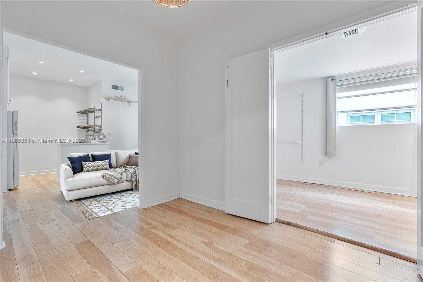 Small Image of 1211 PENNSYLVANIA AVE #E1, Miami Beach Number 19