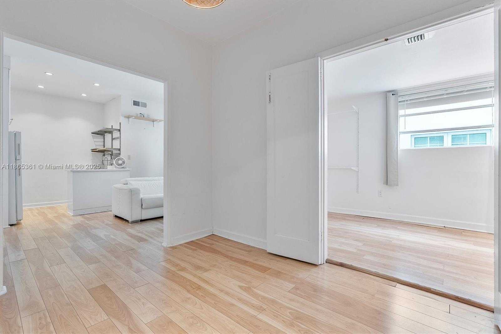 Small Image of 1211 PENNSYLVANIA AVE #E1, Miami Beach Number 20