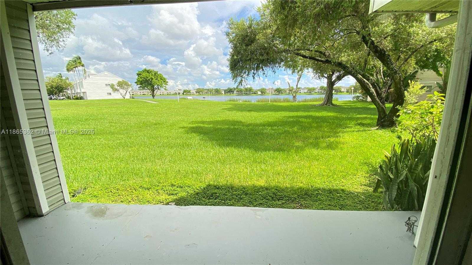 Small Image of 3417 NORTH WEST 44TH ST #104, Oakland Park Number 11