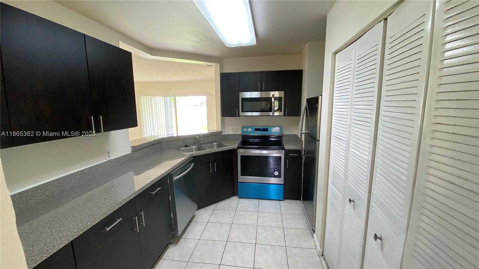 Small Image of 3417 NORTH WEST 44TH ST #104, Oakland Park Number 15