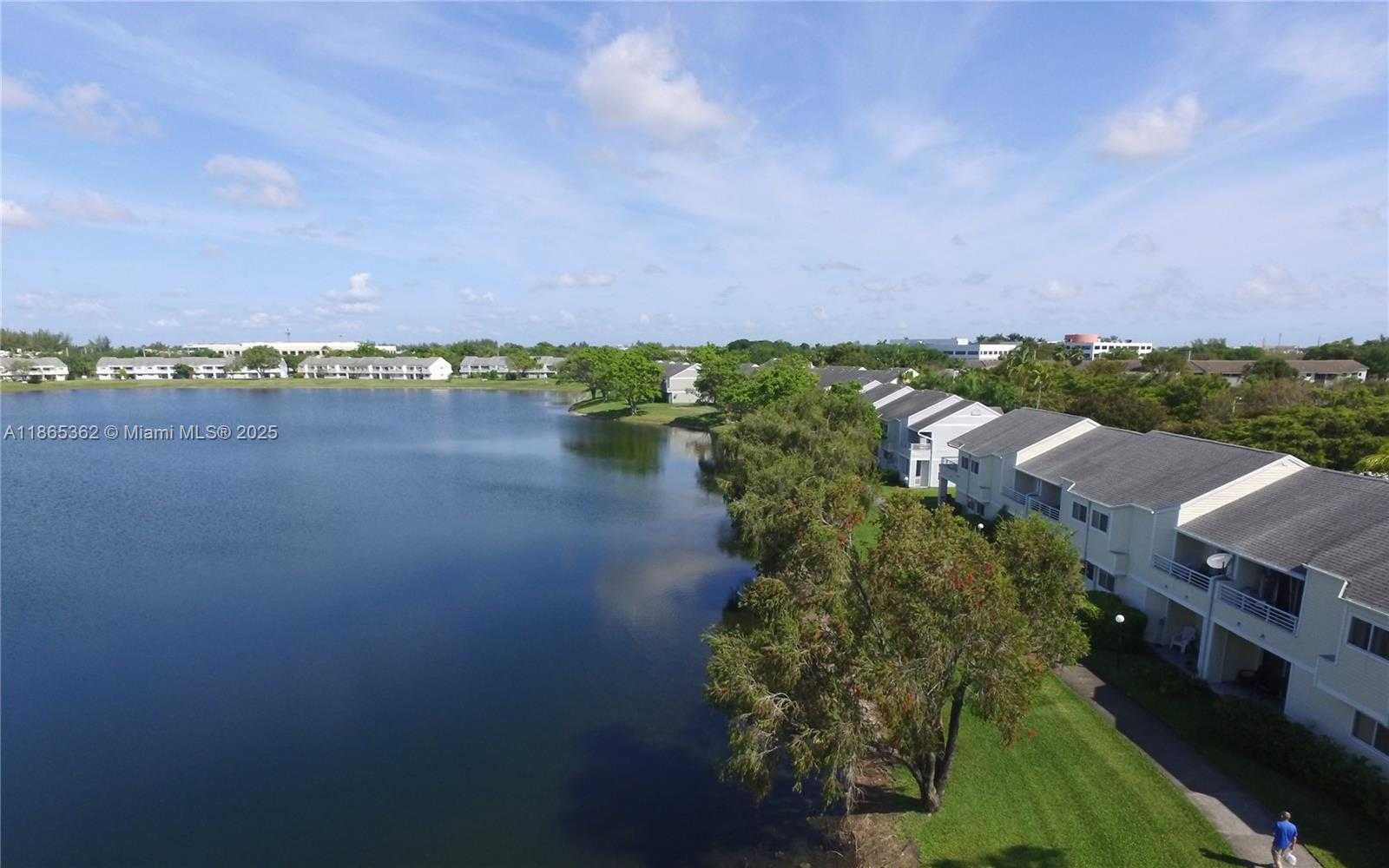 Small Image of 3417 NORTH WEST 44TH ST #104, Oakland Park Number 29