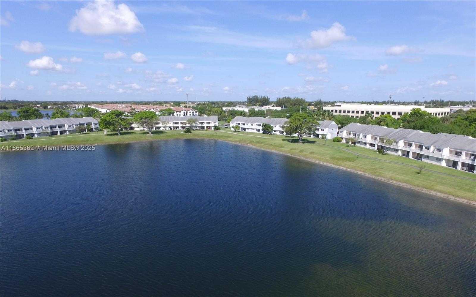 Small Image of 3417 NORTH WEST 44TH ST #104, Oakland Park Number 30