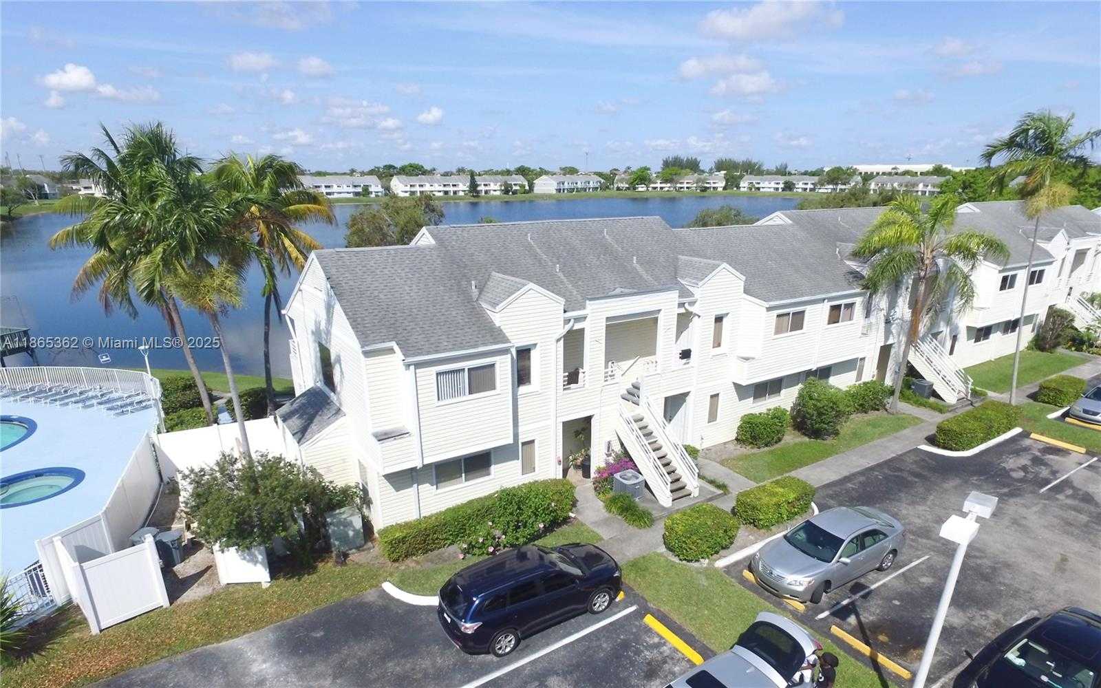 Small Image of 3417 NORTH WEST 44TH ST #104, Oakland Park Number 32