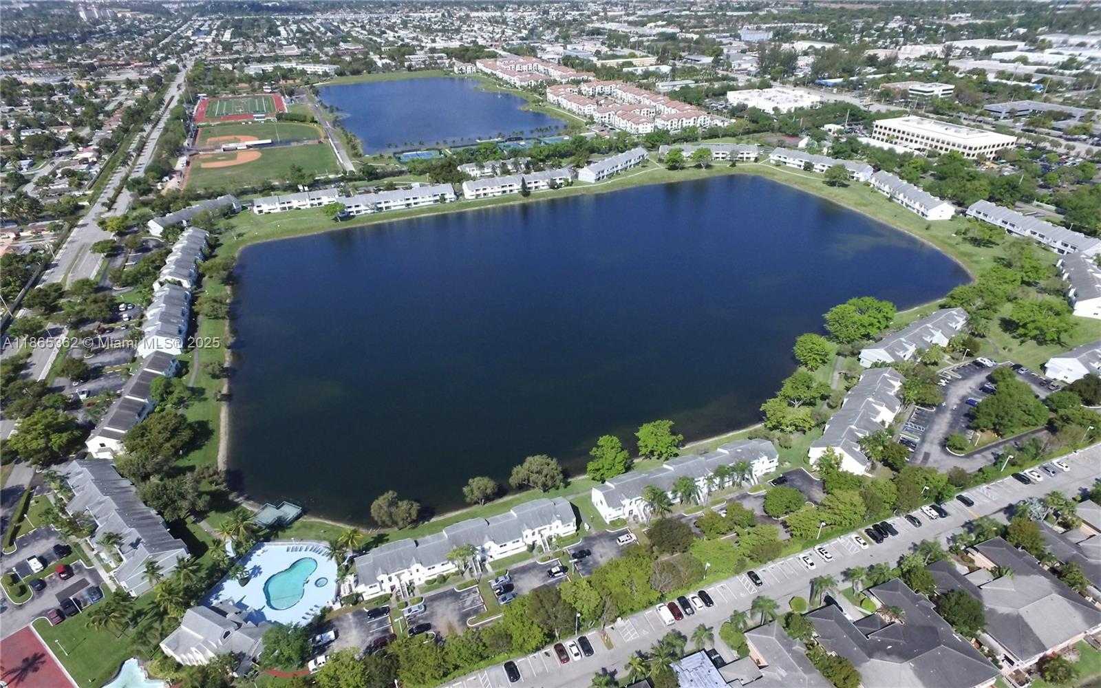 Small Image of 3417 NORTH WEST 44TH ST #104, Oakland Park Number 34