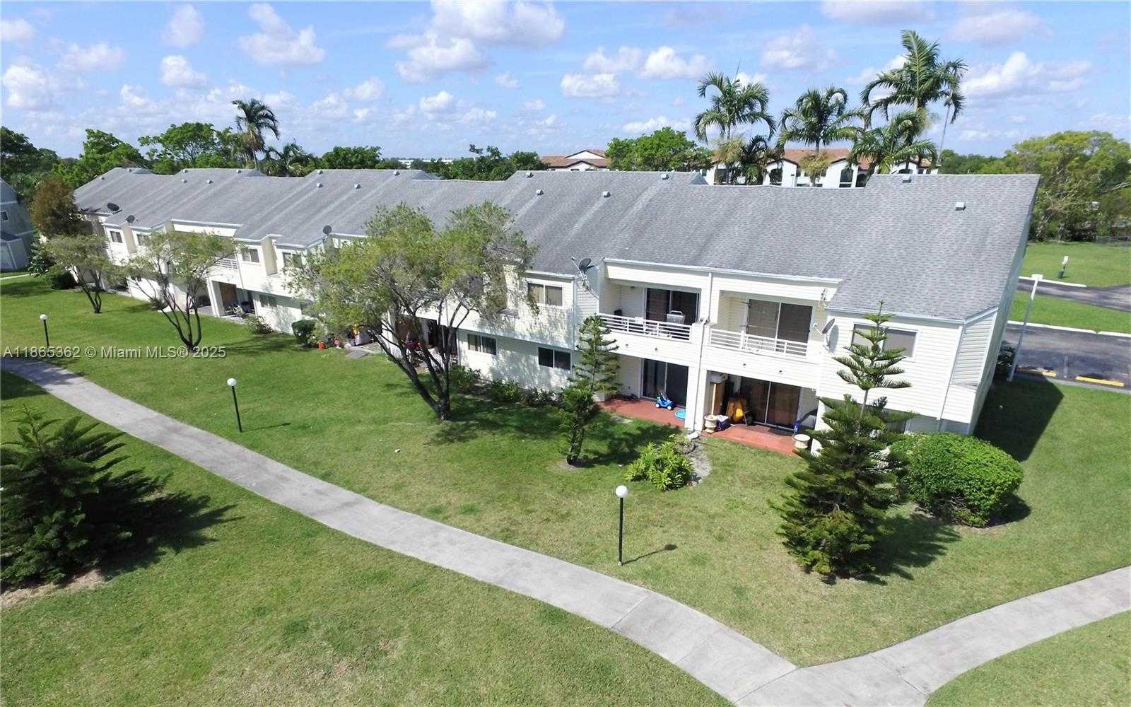Small Image of 3417 NORTH WEST 44TH ST #104, Oakland Park Number 43