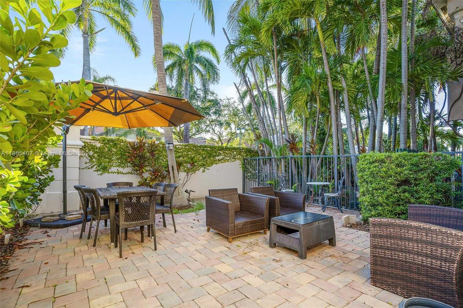 Small Image of 1384 HARBOR VIEW W, Hollywood Number 18