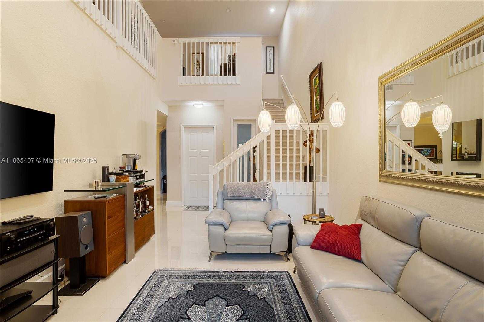 Small Image of 1384 HARBOR VIEW W, Hollywood Number 22