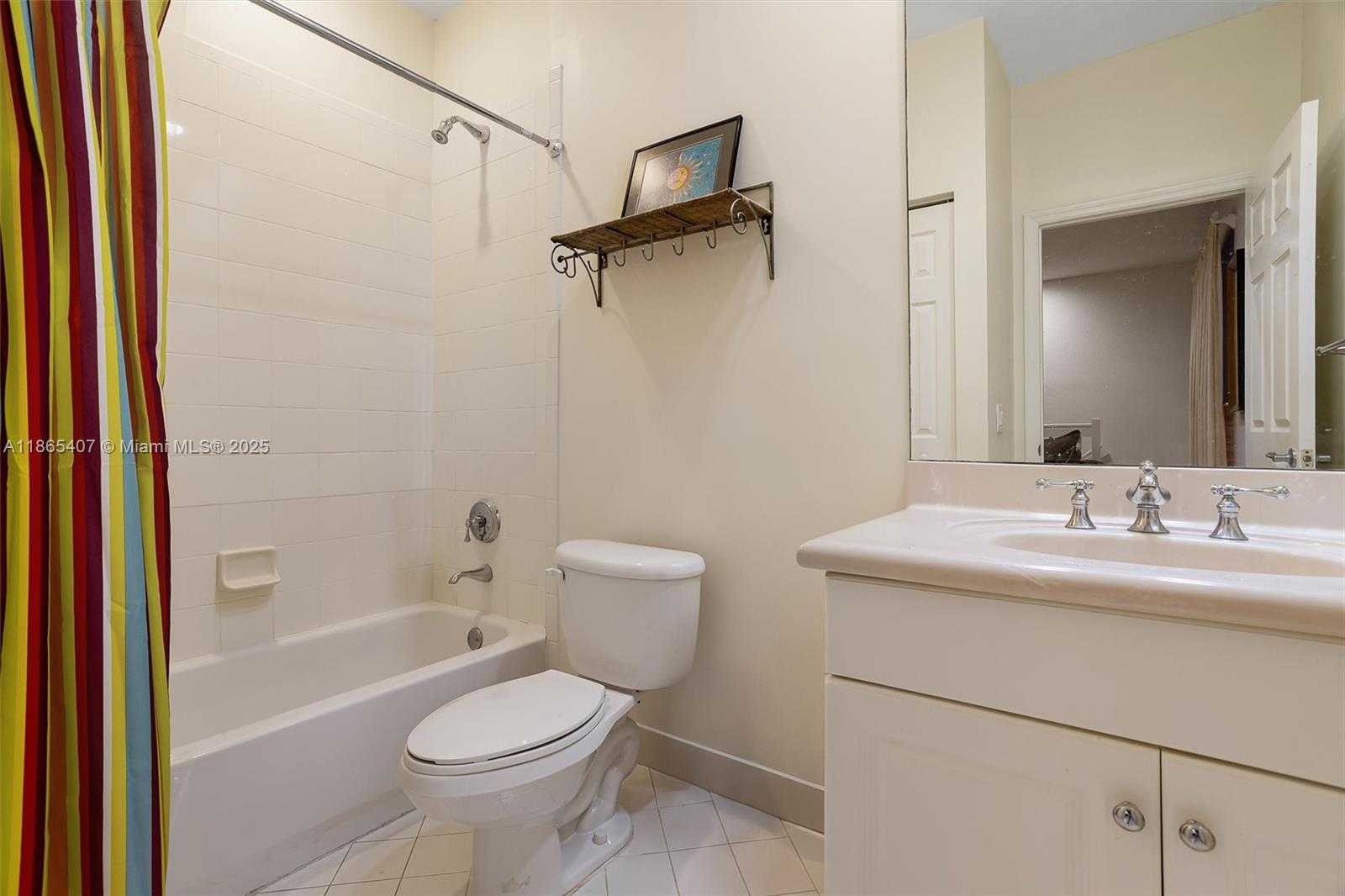 Small Image of 1384 HARBOR VIEW W, Hollywood Number 41