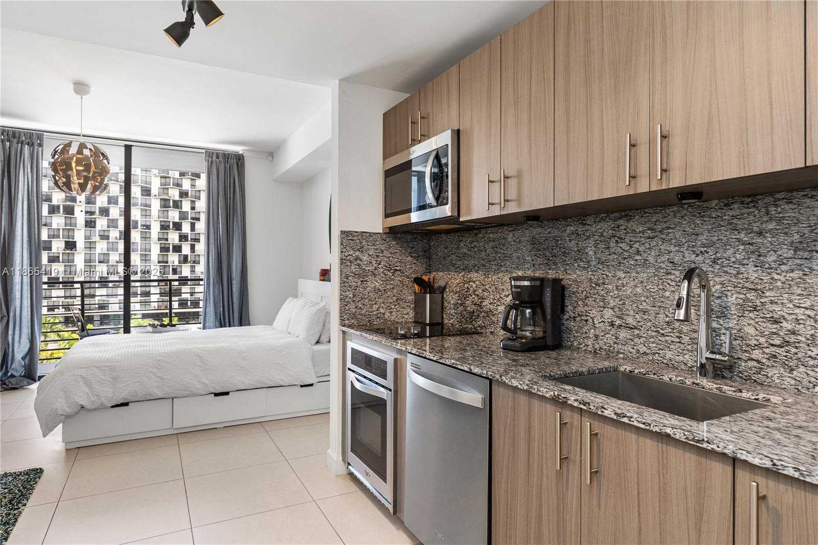 Small Image of 5350 NORTH WEST 84TH AVE #710, Doral Number 5