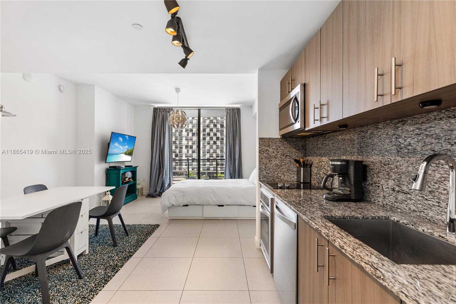 Small Image of 5350 NORTH WEST 84TH AVE #710, Doral Number 6