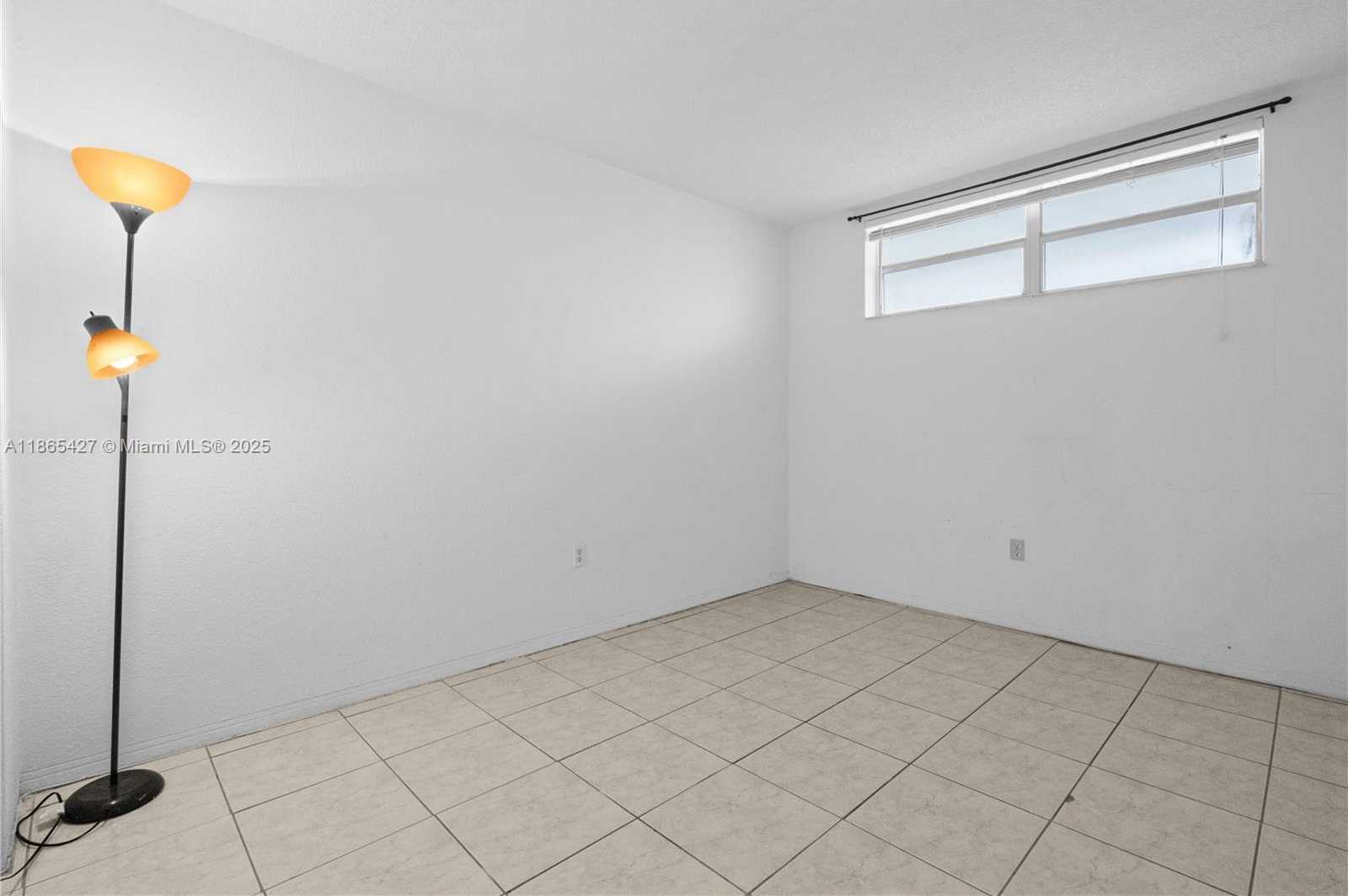 Small Image of 3030 MARCOS DR #T203, Aventura Number 19