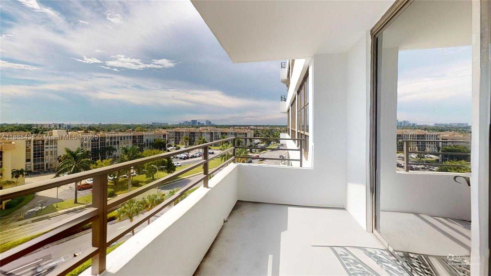 Small Image of 600 THREE ISLANDS BLVD #607, Hallandale Beach Number 6