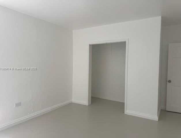 Small Image of 1258 MARSEILLE DR #2, Miami Beach Number 4