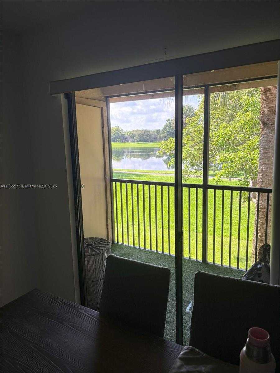 Small Image of 15560 SOUTH WEST 106TH LN #1310, Miami Number 6