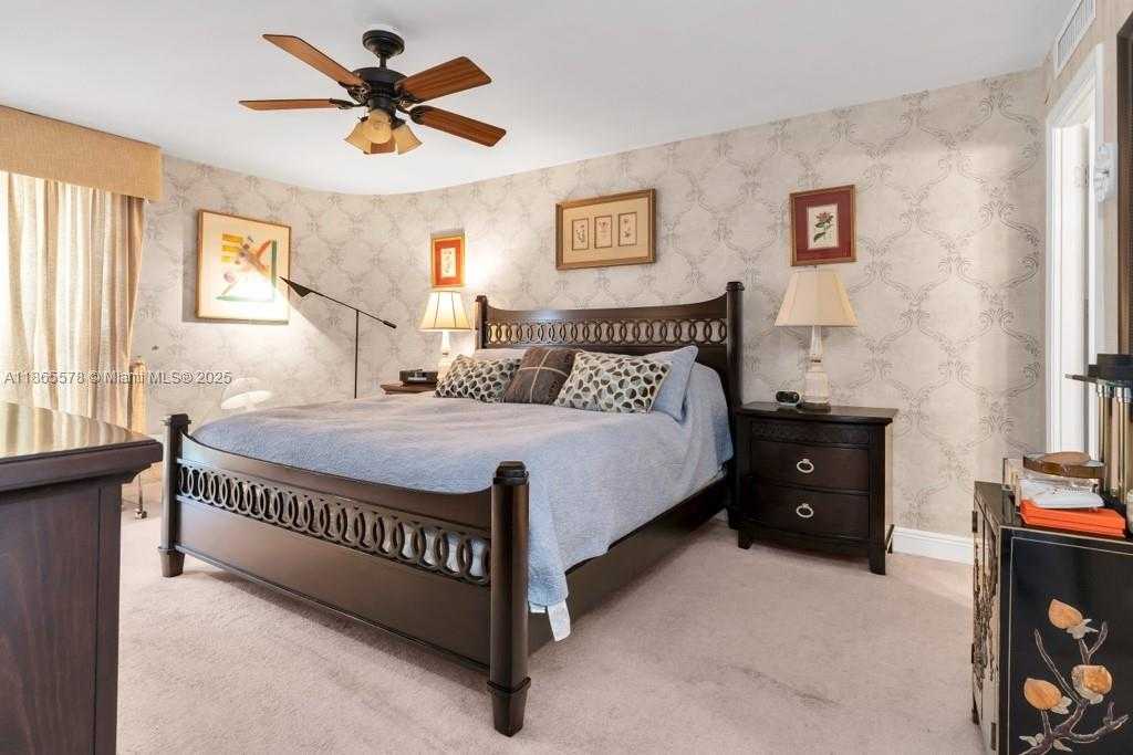 Small Image of 1200 SOUTH FLAGLER DR #206, West Palm Beach Number 12