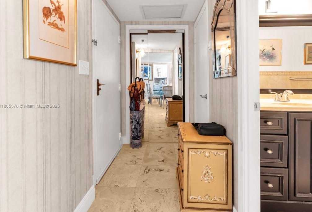 Small Image of 1200 SOUTH FLAGLER DR #206, West Palm Beach Number 28