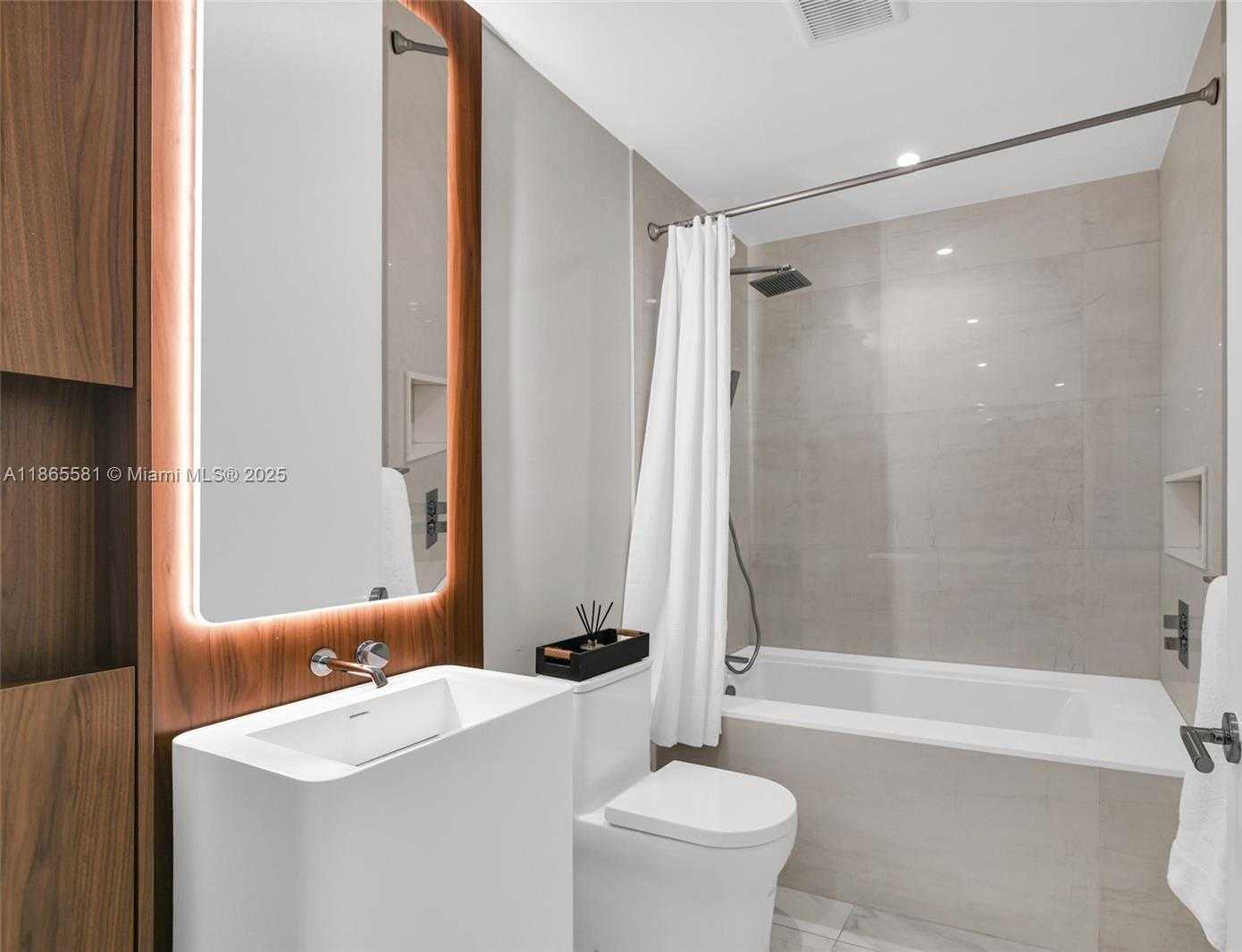 Small Image of 220 SOUTH EAST MIZNER BLVD #414, Boca Raton Number 12