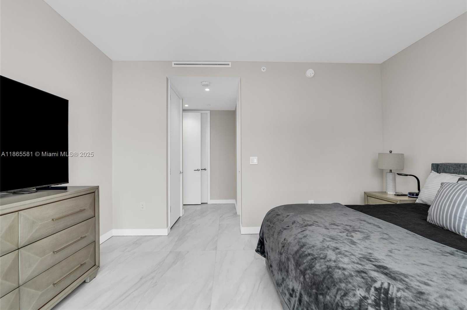 Small Image of 220 SOUTH EAST MIZNER BLVD #414, Boca Raton Number 24