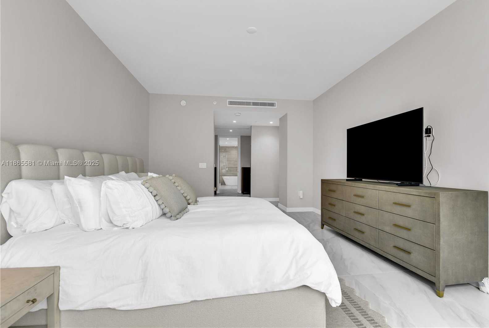 Small Image of 220 SOUTH EAST MIZNER BLVD #414, Boca Raton Number 29