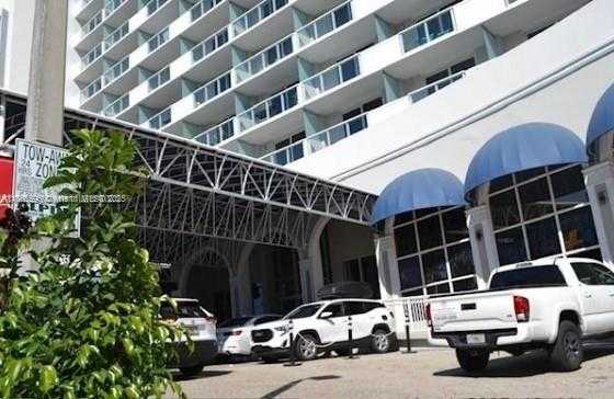 Small Image of 19201 COLLINS AVE #801, Sunny Isles Beach Number 6