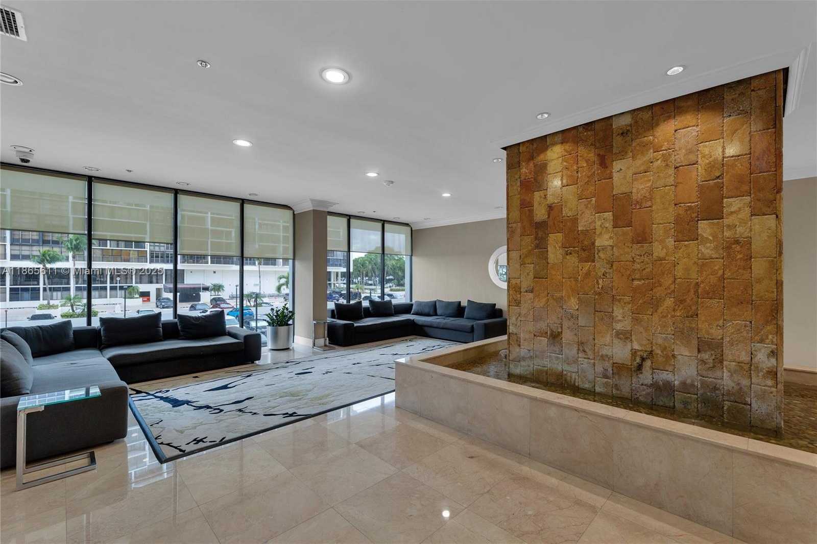 Small Image of 1901 BRICKELL AVE #B1912, Miami Number 31