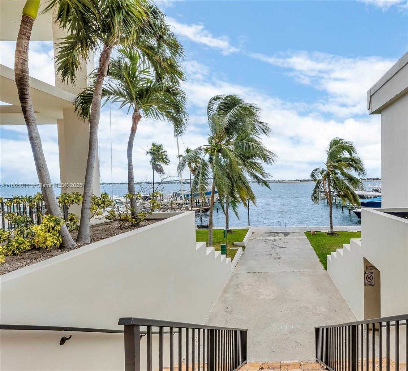 Small Image of 1901 BRICKELL AVE #B1912, Miami Number 38