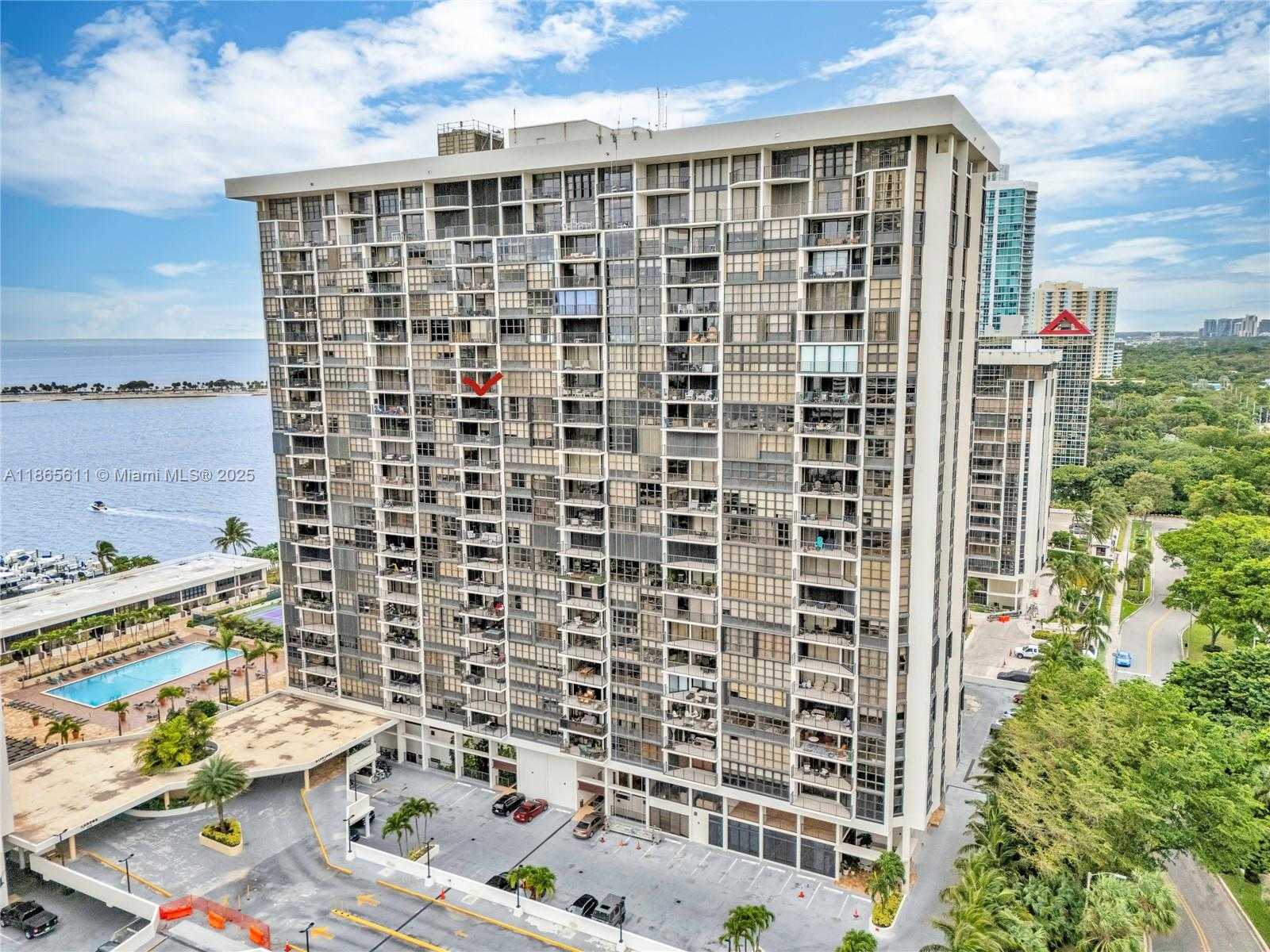 Small Image of 1901 BRICKELL AVE #B1912, Miami Number 42