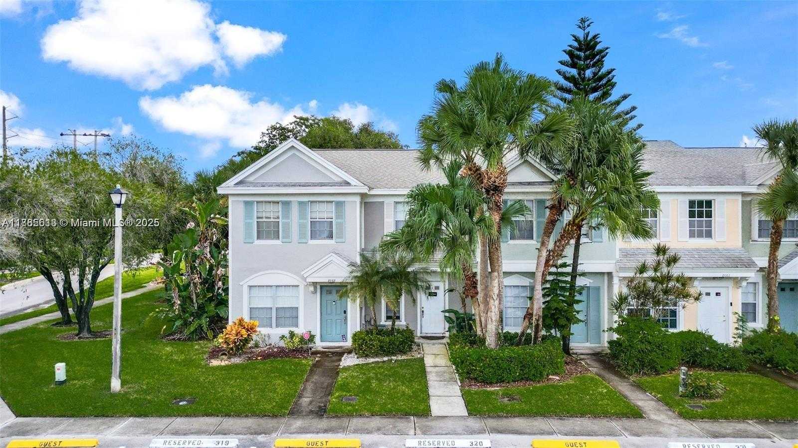 Small Image of 8066 SANIBEL DR #8066, Tamarac Number 1