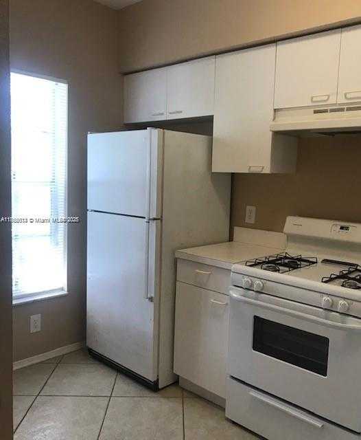 Small Image of 8066 SANIBEL DR #8066, Tamarac Number 7