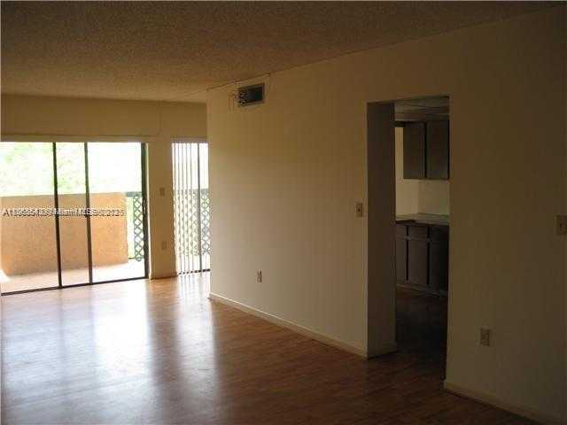 Small Image of 5700 SOUTH WEST 127TH AVE #1417, Miami Number 4