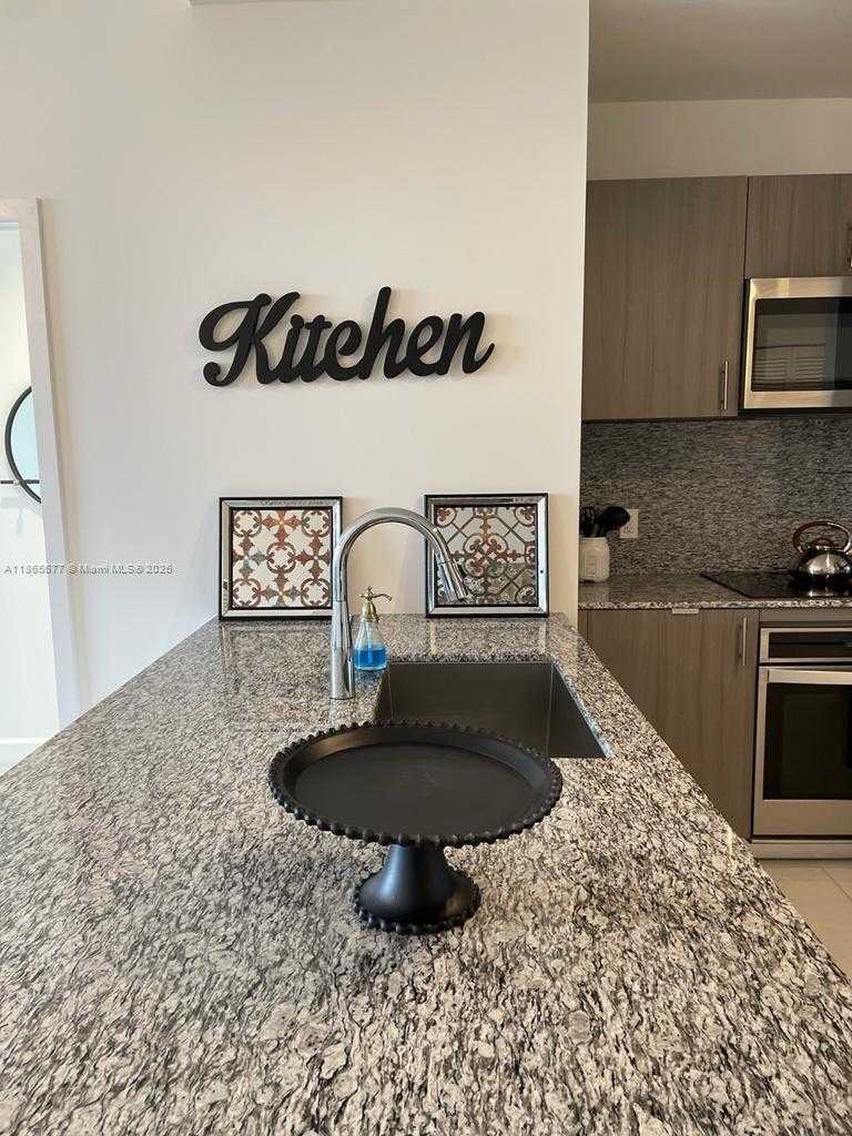 Small Image of 5350 NORTH WEST 84TH AVE #1911, Doral Number 6
