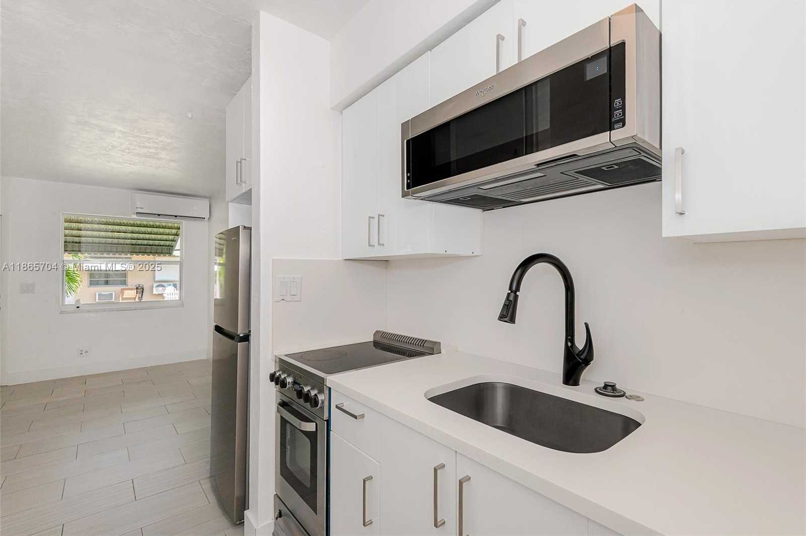 Small Image of 2901 POLK ST #10, Hollywood Number 14