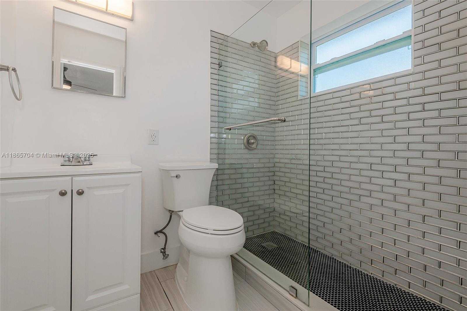 Small Image of 2901 POLK ST #10, Hollywood Number 20