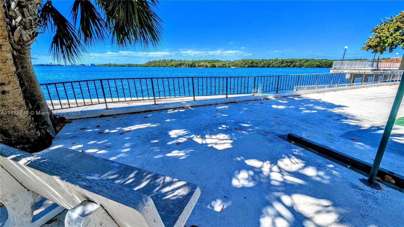 Small Image of 300 BAYVIEW DR #206, Sunny Isles Beach Number 29