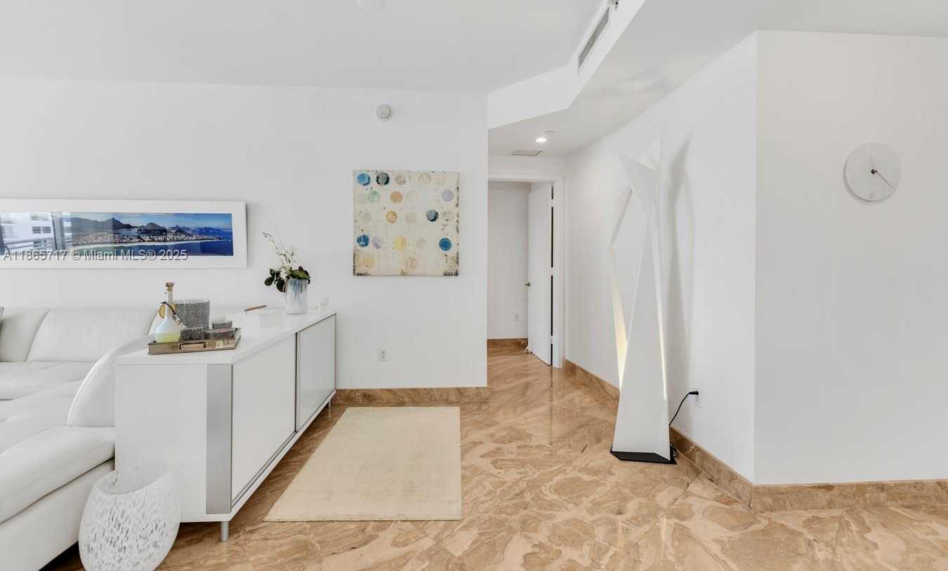 Small Image of 901 BRICKELL KEY BLVD #1409, Miami Number 15