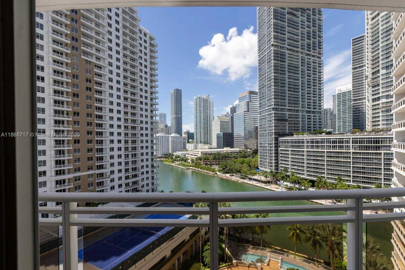 Small Image of 901 BRICKELL KEY BLVD #1409, Miami Number 27