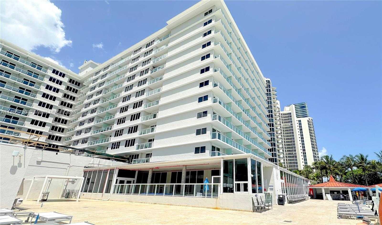 Small Image of 19201 COLLINS AVE #510, Sunny Isles Beach Number 30
