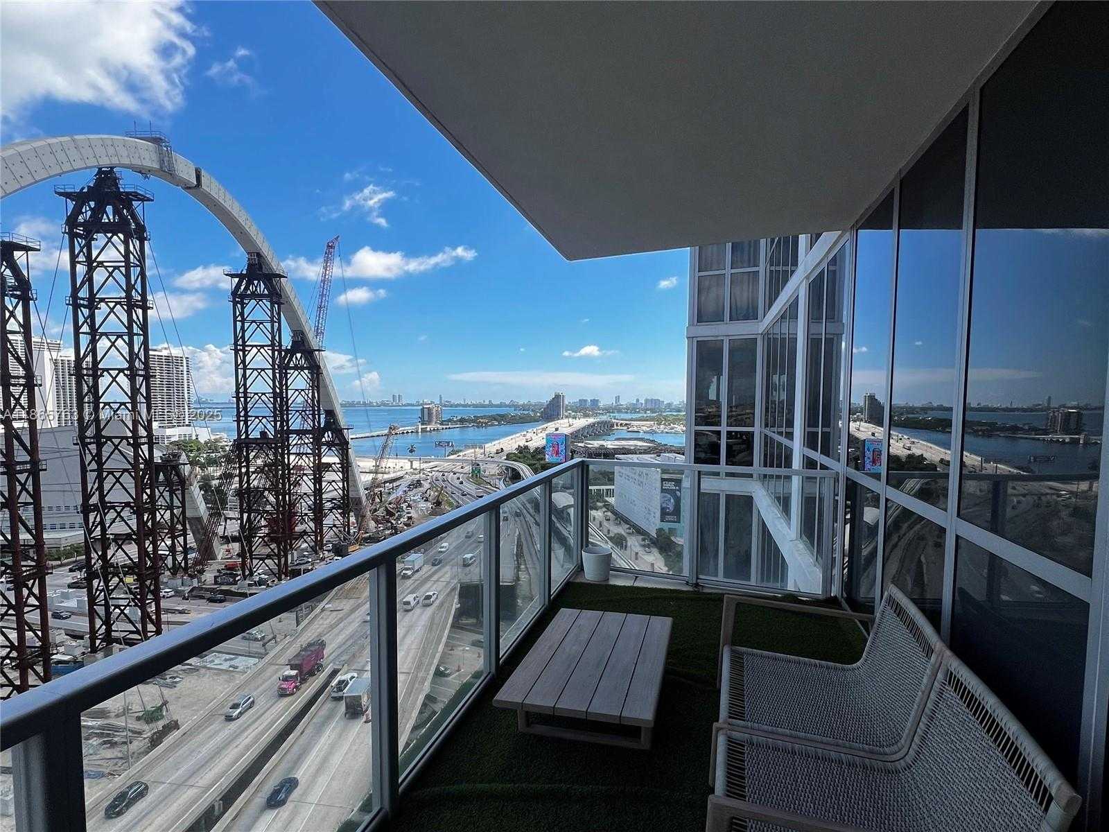 Small Image of 1100 BISCAYNE BLVD #1706, Miami Number 2