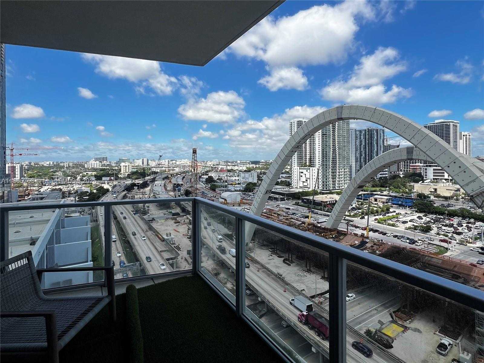 Small Image of 1100 BISCAYNE BLVD #1706, Miami Number 4