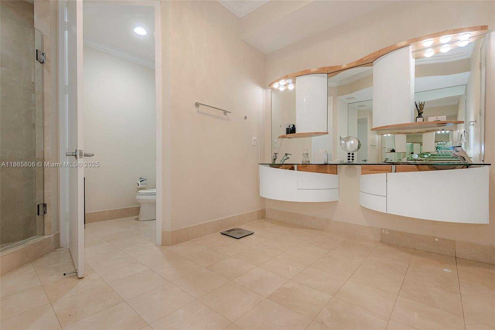 Small Image of 18101 COLLINS AVE (2, 167 SQ FT ) #3608, Sunny Isles Beach Number 24