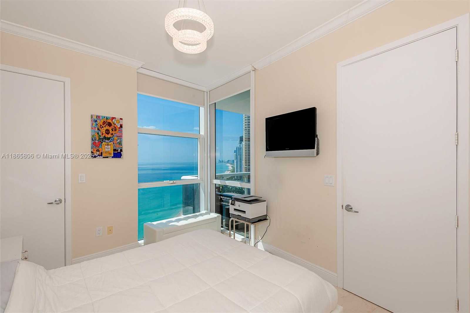Small Image of 18101 COLLINS AVE (2, 167 SQ FT ) #3608, Sunny Isles Beach Number 26