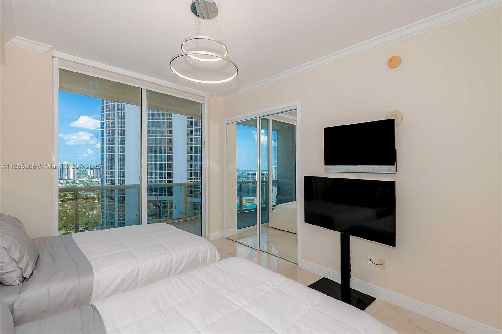 Small Image of 18101 COLLINS AVE (2, 167 SQ FT ) #3608, Sunny Isles Beach Number 30
