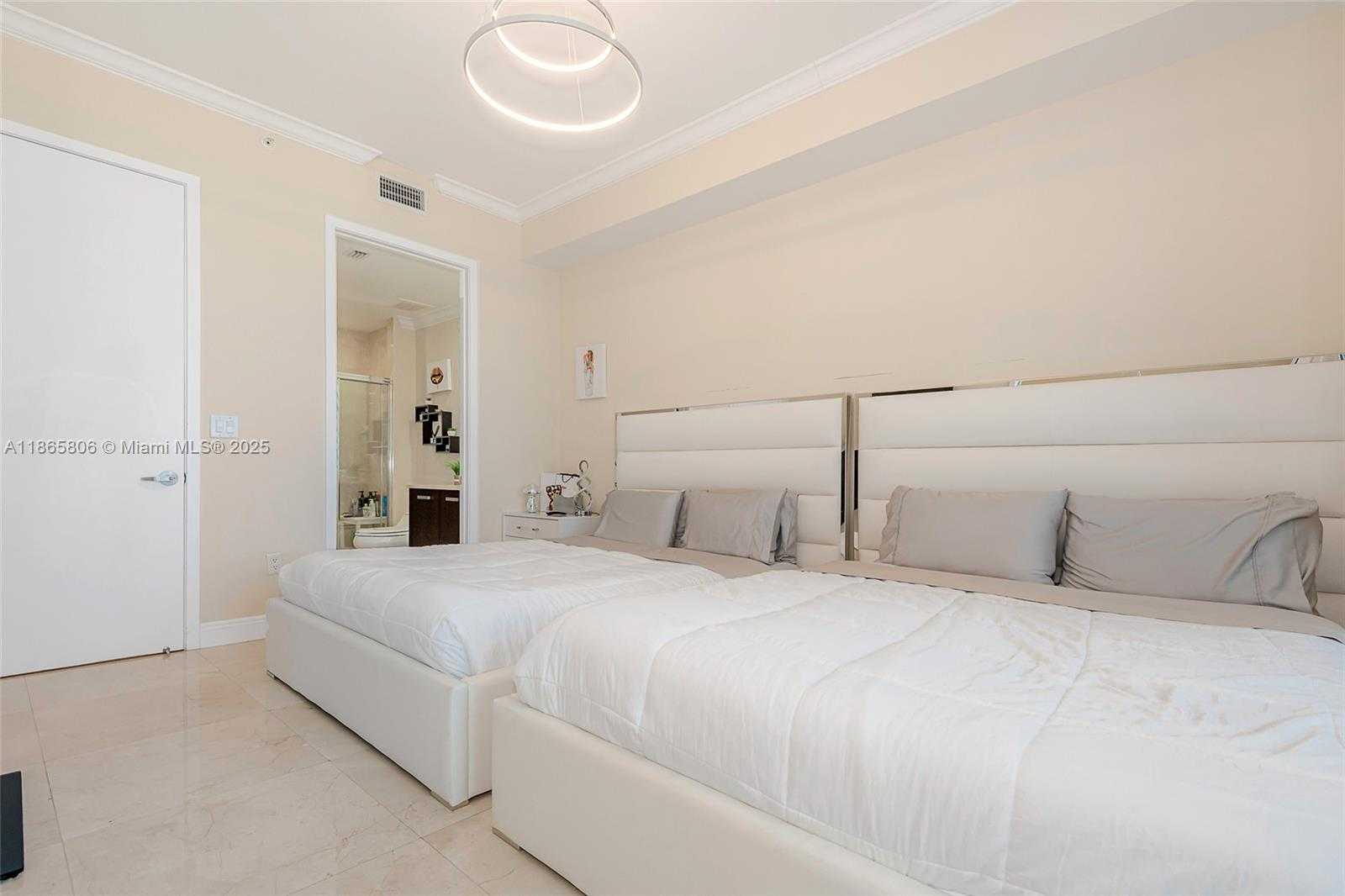Small Image of 18101 COLLINS AVE (2, 167 SQ FT ) #3608, Sunny Isles Beach Number 31