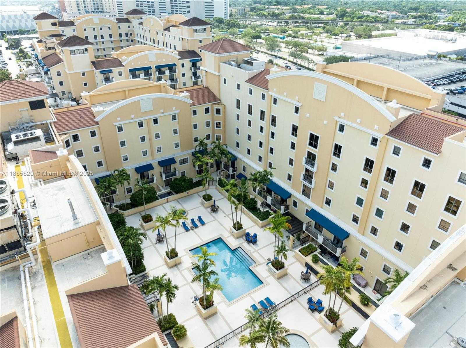 Small Image of 8395 SOUTH WEST 73RD AVE #517, Miami Number 10