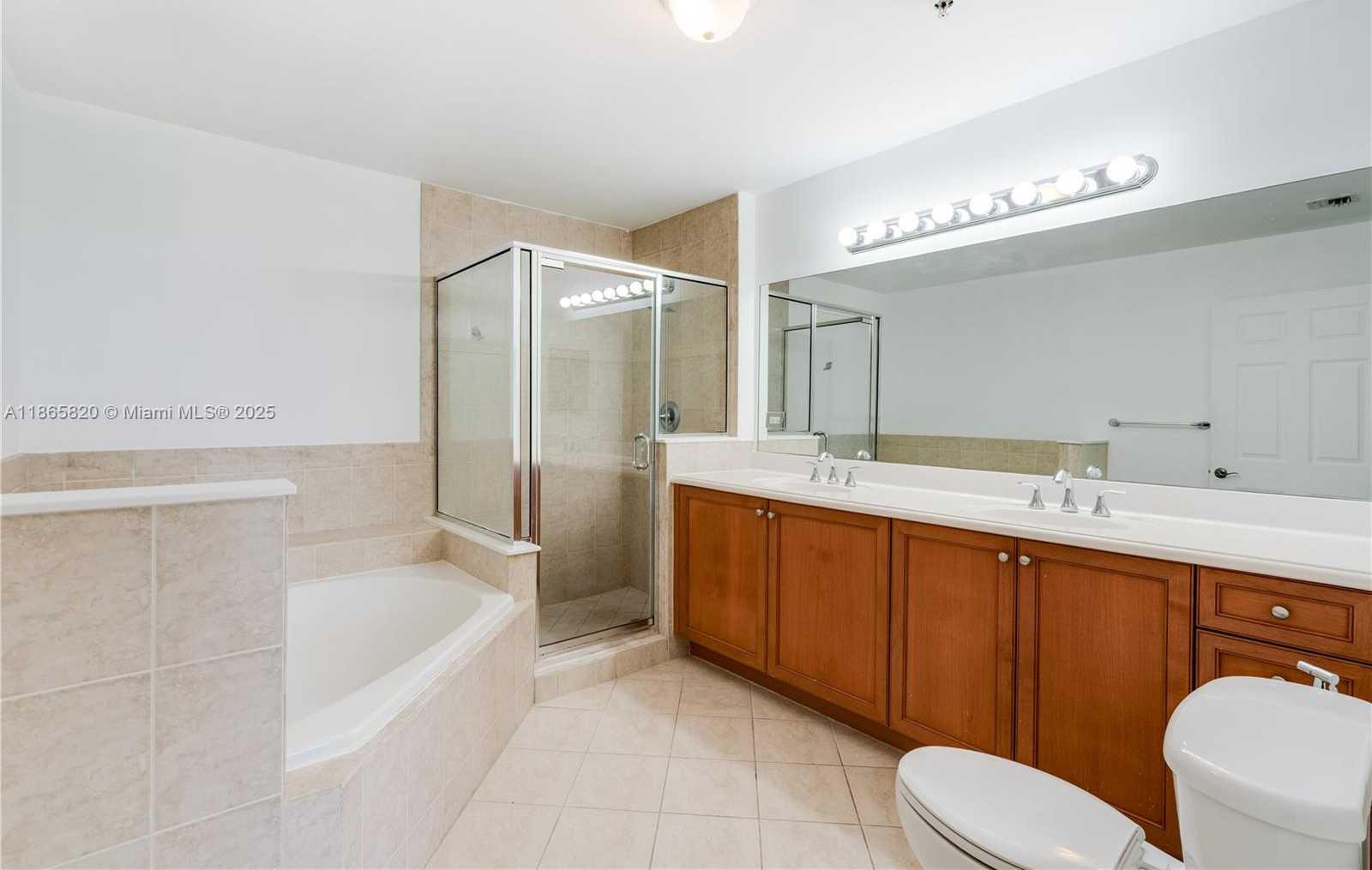 Small Image of 8395 SOUTH WEST 73RD AVE #517, Miami Number 6