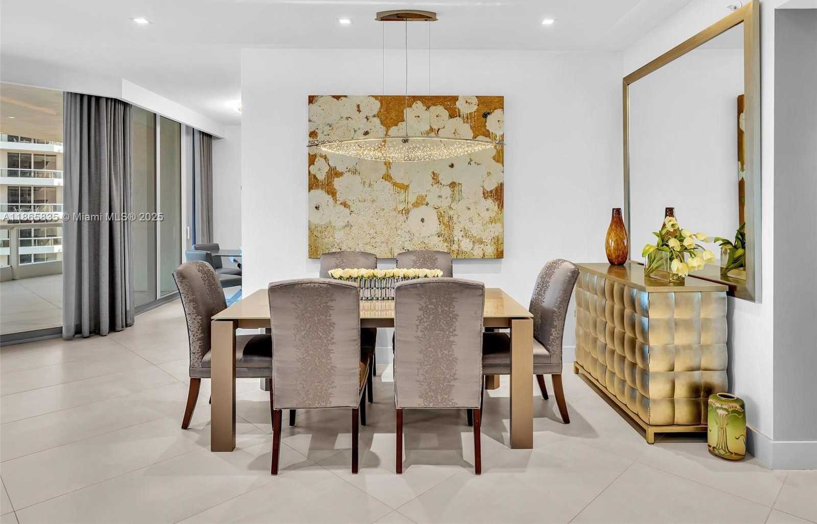 Small Image of 21200 POINT PL #1503, Aventura Number 14