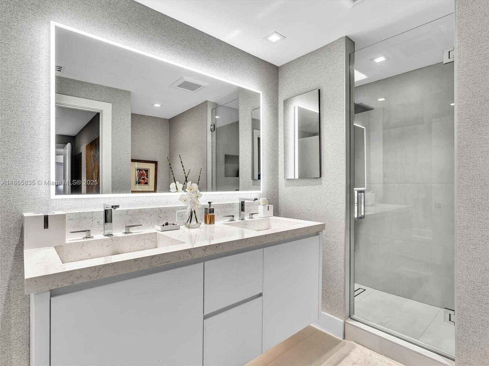 Small Image of 21200 POINT PL #1503, Aventura Number 49