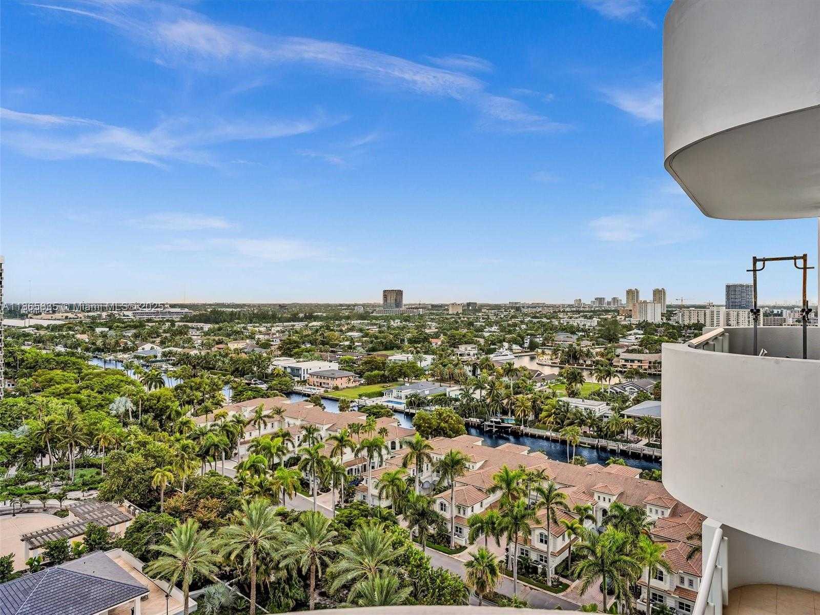 Small Image of 21200 POINT PL #1503, Aventura Number 55